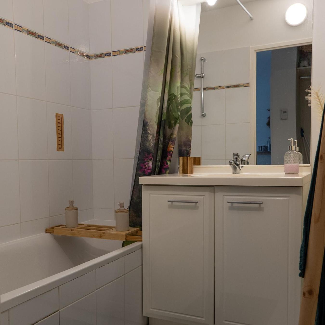 Appartement Cosy, Calme, Lumineux, Balcon, Parking サルラ・ラ・カネダ エクステリア 写真